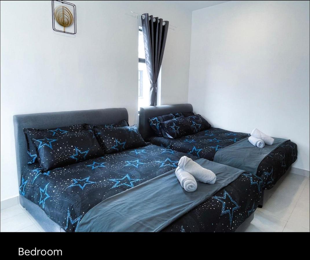 New 2 Storey-Majestic Homestay 3 Min To Night Market Бринчанг Экстерьер фото